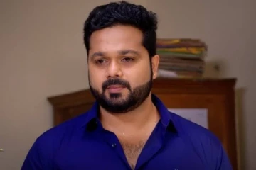 சீரியலில் இருந்து வெளியேறிய சஞ்சீவ் கயல் சீரியலுக்காக வாங்கிய சம்பளம்... எவ்வளவு தெரியுமா?