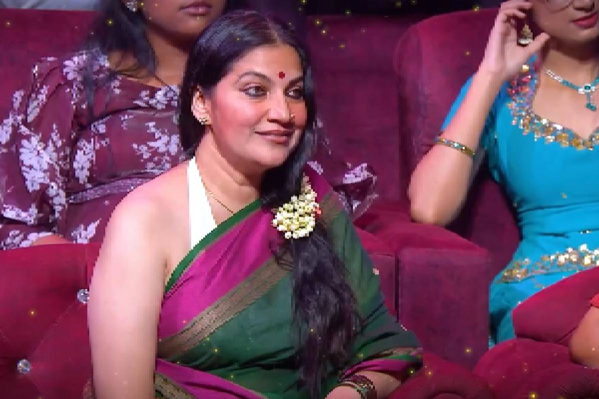 திருமணமாகாமல் 40 வயதில் கர்ப்பம்..இரட்டை குழந்தையில் ஒரு குழந்தை இறப்பு!! யார் இந்த நடிகை.. | Actress Mother Of Twins At 40 Without Marriage திருமணமாகாமல் 40 வயதில் கர்ப்பம்..இரட்டை குழந்தையில் ஒரு குழந்தை இறப்பு!! யார் இந்த நடிகை.. | Actress Mother Of Twins At 40 Without Marriage