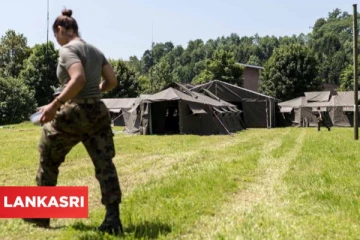 பெண்களை இப்படி நடத்தினால் எப்படி இராணுவத்தில் சேருவார்கள்?: வெளியாகியுள்ள ஒரு முகம் சுழிக்கவைக்கும் தகவல்