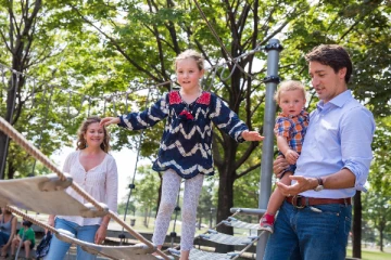 அச்சமற்ற, சுதந்திரமான என் மகளுக்கு பிறந்தநாள்! அந்த விடயம் மாறாது என நம்புகிறேன்..ஜஸ்டின் ட்ரூடோ வெளியிட்ட பதிவு