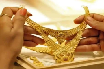 இன்றைய தங்கம் விலை! இறங்கிய வேகத்தில் கிடுகிடுவென ஏறியதால் அதிர்ச்சி