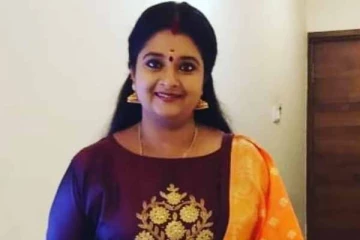 சிறகடிக்க ஆசை சீரியல் புகழ் விஜயாவின் இதுவரை பார்த்திராத புகைப்படங்கள்