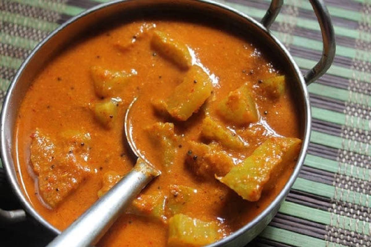 தொப்பையை கரைக்கும் சௌசௌ காய் குழம்பு... இவ்வளவு நன்மைகள் இருக்கா? | Chow Chow Poricha Kulambu Recipe Health Benefits தொப்பையை கரைக்கும் சௌசௌ காய் குழம்பு... இவ்வளவு நன்மைகள் இருக்கா? | Chow Chow Poricha Kulambu Recipe Health Benefits