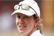 இந்தியா- ஆஸ்திரேலியா டெஸ்ட்: முதன்முறையாக பெண் நடுவர்