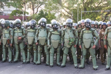 ஸ்ரீலங்கா பொலிஸாருக்கு மறுக்கப்பட்ட பயிற்சி -மனித உரிமை குழுக்கள் வரவேற்பு