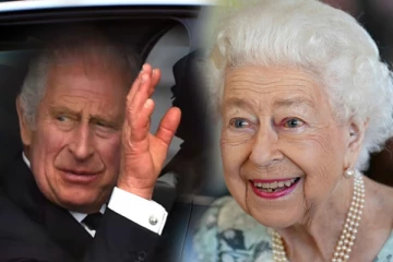 தாய்க்கு தனிப்பட்ட முறையில் அஞ்சலி! ராணி உயிரிழந்த இடத்துக்கு தனி விமானத்தில் பரந்த மன்னர் மூன்றாம் சார்லஸ்