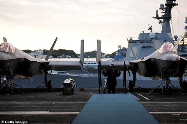 Donald Trump in japan Donald Trump in japan