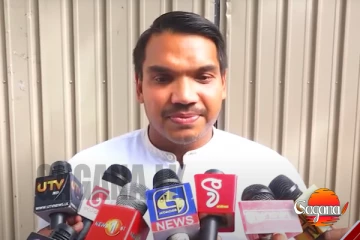 එයාගේ ලොක්කා ප්‍රභාකරන් මගේ ලොක්කා මහින්ද අපේ එක්කෙනා එයාගේ එක්කෙනාට ගැහුවා