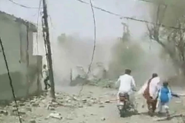 பாகிஸ்தானில் குண்டு வெடிப்பு!  2 பேர் உயிரிழப்பு, 16 பேர் படுகாயம்