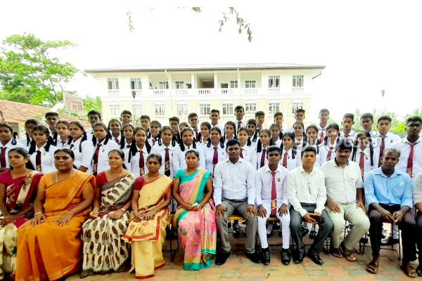 நாடளாவிய ரீதியில் உயர்தர பரீட்சையில் சிறந்த பெறுபேறுகளை பெற்ற மாணவர்கள் | A L Examination Jaffna Vavuniya Students