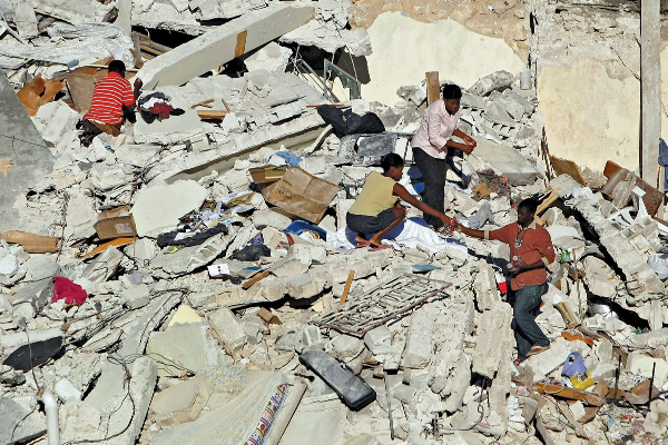 ஹைதி நாட்டை நிலைகுலைய வைத்த  சக்திவாய்ந்த நிலநடுக்கம்- 304 பேர் உயிரிழப்பு | Haiti Earthquake