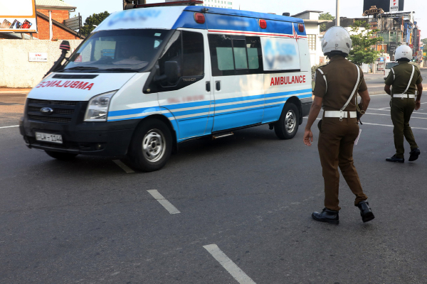 கனடாவிலிருந்து வந்தவருக்கு யாழில் நேர்ந்த பெரும் துயரம் ; பரிதாமாக பிரிந்த உயிர் | Tragedy Hits Jaffna Man From Canada Here