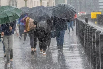 430 மைல்கள்... பிரித்தானியாவை துவைத்தெடுக்கவிருக்கும் மழை: வானிலை எச்சரிக்கை