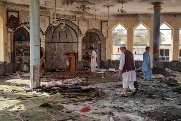 ஆப்கானிஸ்தான்  மசூதி ஒன்றில் வெடி குண்டு தாக்குதல்! 15 பேர் காயம்