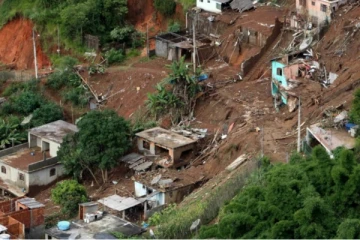 ප්‍රදේශ රැසකට නාය යෑම් අනතුරු ඇගවීම්..