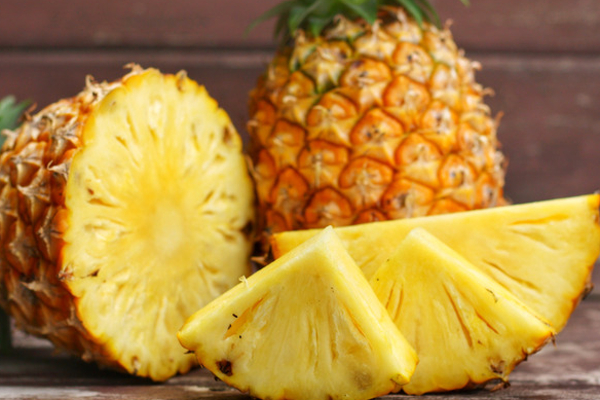 அளப்பரிய நன்மைகளை அள்ளித்தரும்  அன்னாசிப் பழம்! | Pineapple Fruit Gives Tremendous Benefits