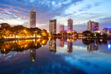 கொழும்பை விட்டு வெளியேறும் பணக்காரர்கள்