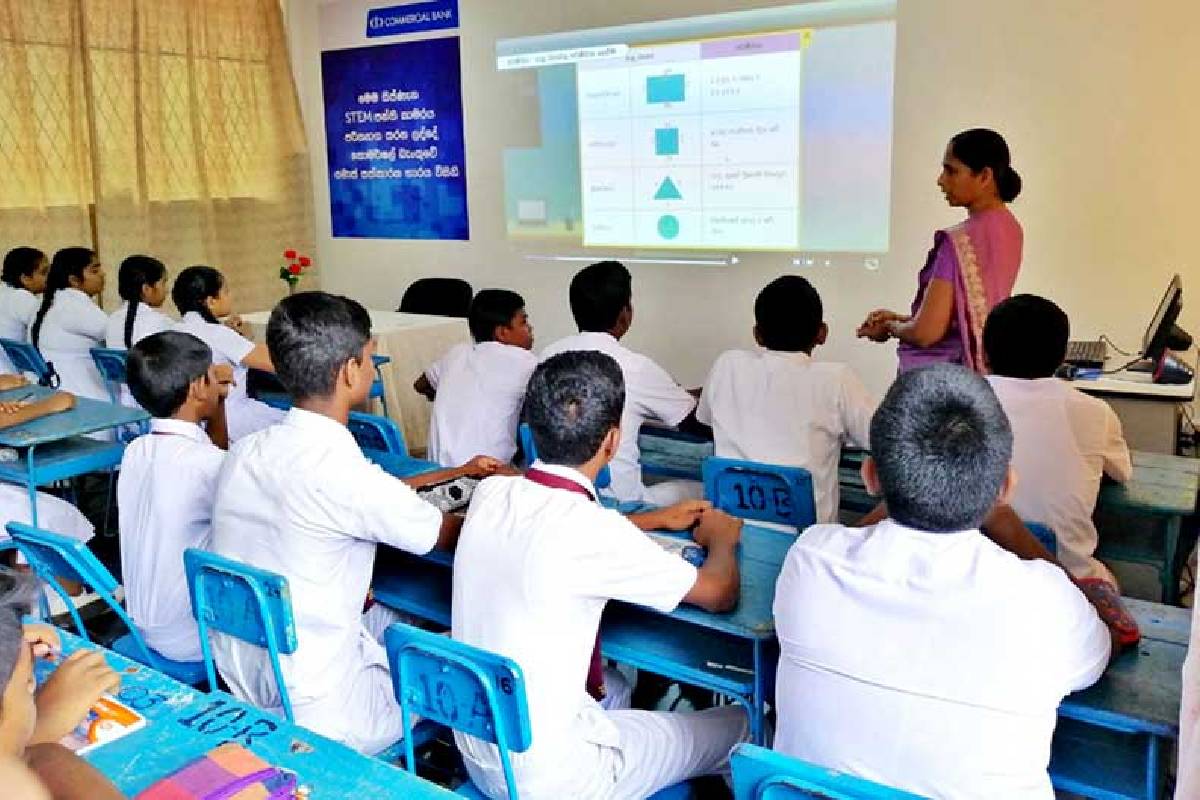 பாடசாலை நேரம் மாற்றம் : அமைச்சர் நலிந்த வெளியிட்ட அறிவிப்பு | Change In School Timings Issued Minister Nalinda