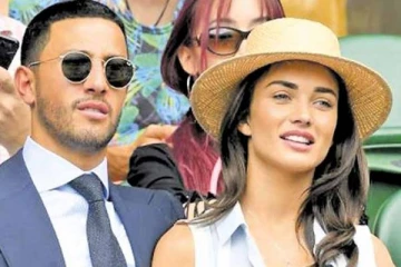 திருமணம் செய்யாமல் குழந்தை பெற்ற எமி காதலனை பிரிந்துவிட்டாரா? அதிர்ச்சியில் ரசிகர்கள்!