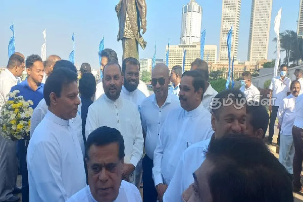 பண்டாரநாயக்கவின் ஜனன தின நிகழ்வுகள் இரண்டு இடங்களில் | Bandaranaike S Birthday Events At Two Locations