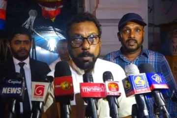 மாணவி தற்கொலை சம்பவம் ; கல்வி நிறுவன உரிமையாளர் சிஐடியில் முறைப்பாடு