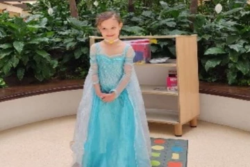 தூங்கினால் மரணம்: பிரித்தானியாவில் அரிய வகை நோயால் பாதிக்கப்பட்ட 6 வயது சிறுமி!