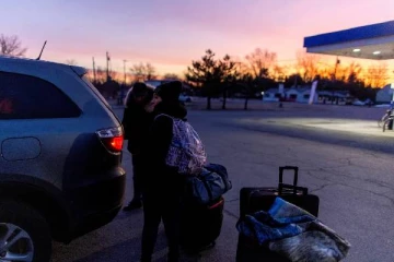 நாடுகடத்த முடிவெடுக்கும் ட்ரம்ப்... புலம்பெயர் மக்களை எதிர்கொள்ள தயாராகும் கனடா
