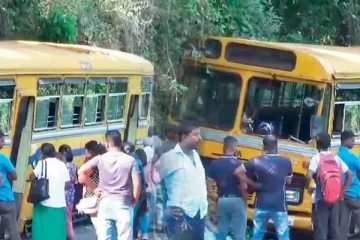 இலங்கையில் தெய்வமாக மாறிய சாரதி : தெய்வாதீனமாக உயிர் தப்பிய 50 பயணிகள்