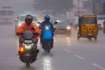 நாளை உருவாகும் காற்றழுத்த தாழ்வு பகுதி.., இன்று 7 மாவட்டங்களில் கனமழை பெய்யும்