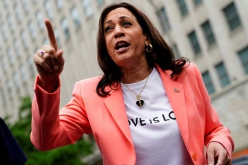 1.85 மில்லியன் டாலருக்கு தனது  வீட்டை  விற்பனை செய்த கமலா ஹாரிஸ்?