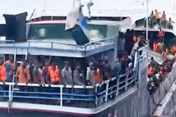 "..බේරා ගත් ලාංකිකයෝ 303 අතර නැවේ කපිතාන් නෑ.." ලාංකිකයන් කපිතාන් ගැන හෙළි කළ දේ..