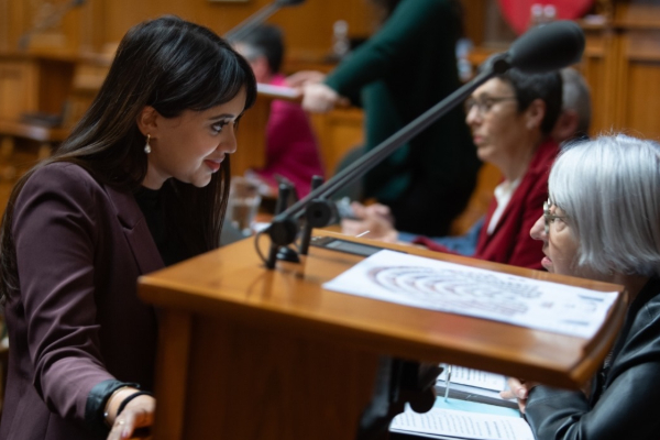 உலக அரங்கில் பெருமை ; இலங்கையில் பிறந்து சுவிட்சர்லாந்தை ஆளும் பெண் | The Woman Born In Sri Lanka Rules Switzerland