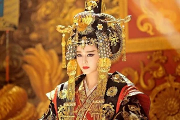 உலகில் பணக்கார மகாராணி! பிரம்மாண்டமான சொத்து மதிப்பு