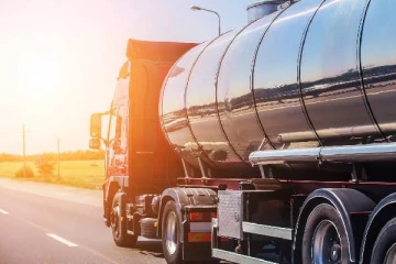 நெருப்பு கோளமான எண்ணெய் டேங்கர்... உடல் கருகி பலியான 94 பேர்கள்