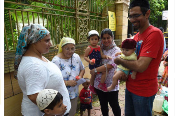 குழந்தை பெற விரும்பாத சமூகத்தினர் - online dating scheme ஏற்படுத்திய அரசு! | Jiyo Parsi Scheme Encourages Marriages