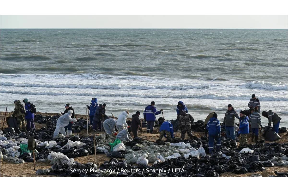 russia reopen black sea beaches