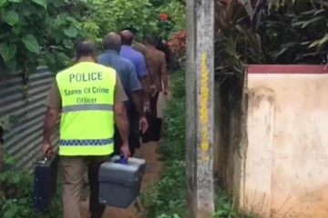 வீடொன்றில் ஒரே குடும்பத்தை சேர்ந்த மூவரின் சடலங்கள் மீட்பு!