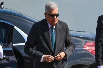 ரணில் கைதால் நீதிமன்றத்தில் பரபரப்பு ; இலங்கை வரலாற்றில் கைதான முதல் ஜனாதிபதி!