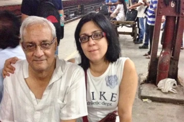 கனடாவில் வாழ ஆசையுடன் தந்தையை அழைத்துச் சென்ற இந்திய வம்சாவளி பெண்: விமானத்தில் நடந்த பயங்கரம்