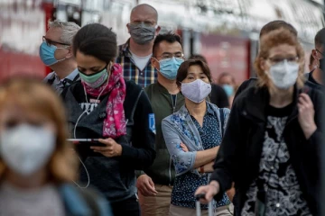 ஜேர்மனியை உலுக்கும் கொரோனா வைரஸ்! ஒரே நாளில் இவ்வளவு பாதிப்பா? சுகாதாரத்துறை எச்சரிக்கை