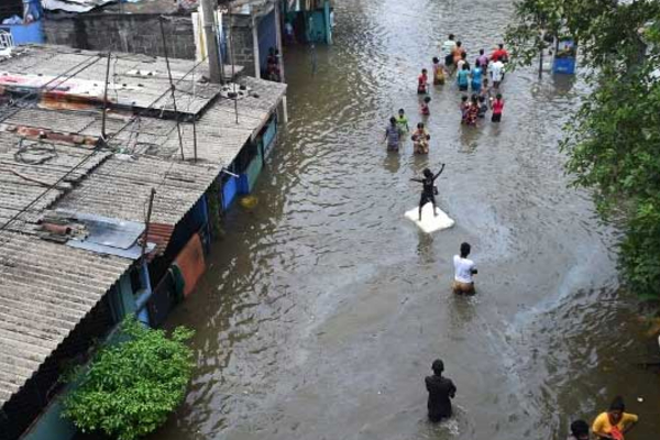 வெள்ளத்தில் மூழ்கவுள்ள கொழும்பின் சில பகுதிகள்.. உடனடியாக வெளியேறுமாறு மீண்டும் வலியுறுத்தல்! | Laksapana Kasalree Reservoirs Sluice Gates