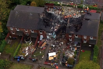 இங்கிலாந்தில் வீடு ஒன்று வெடித்து சிதறியதில் சிறுவன் பலி; 6 பேர் காயம்