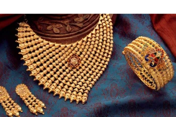 சரிந்த தங்கம் விலை - ஒரு சவரன் எவ்வளவு தெரியுமா?