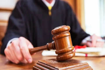 நீதவானின் மோசடி அம்பலம் பதவியில் இருந்து நீக்கம்..!