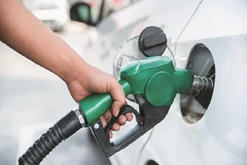 குறைவடைந்த எரிபொருளின் விலை ஆனால் மேலதிகமாக 700 மில்லியன் ரூபா செலவு! வெளியான தகவல்