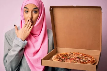 டிவி நிகழ்ச்சியில் பெண்கள் இது போன்ற காட்சிகளில் நடிக்க கூடாது! ஈரான் அரசின் அதிரடி உத்தரவு