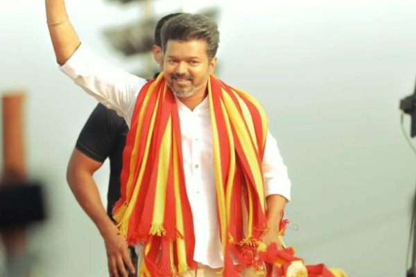 நீண்ட நாட்கள் கழித்து வெளிவந்த விஜய் மனைவி புகைப்படம்.. இதோ பாருங்க | Sangeetha Vijay With Her Son Sanjay Latest Photo