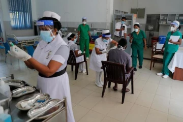 நாட்டில் சினோபார்ம் தடுப்பூசி செலுத்திக் கொண்டவர்கள் தொடர்பில் வெளியான முக்கிய தகவல்