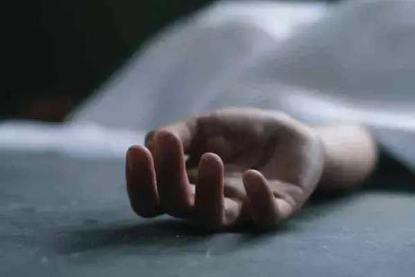 குச்சவெளியில் அடையாளந் தெரியாத ஆணின் சடலம் மீட்பு | Body Of A Man Recovered Thiriyai Area