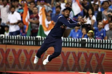 இந்திய அணியில் இடம் கிடைக்காத விரக்தியில் சஞ்சு சாம்சன் வெளியிட்ட புகைப்படங்கள்! குவியும் ஆதரவு